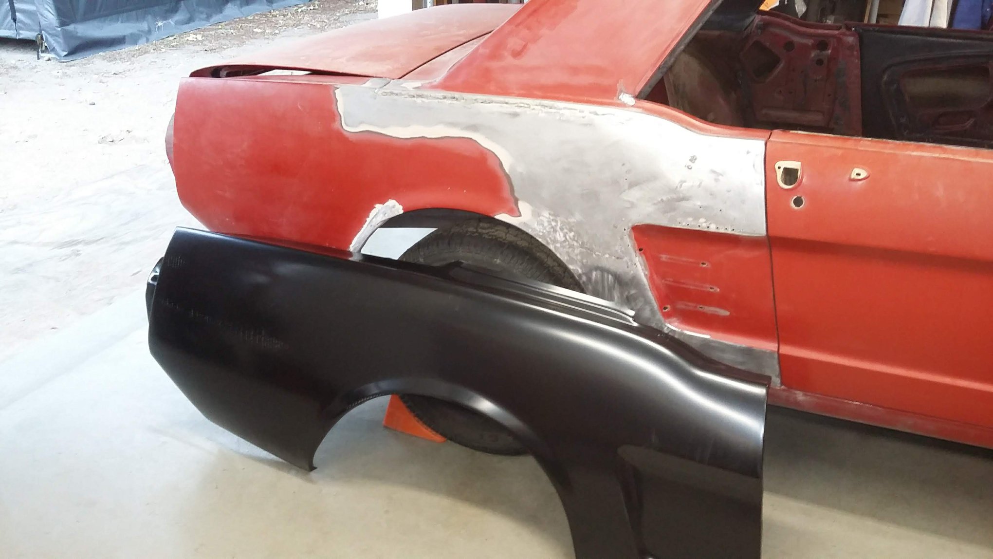 New quarter panel for Mustang